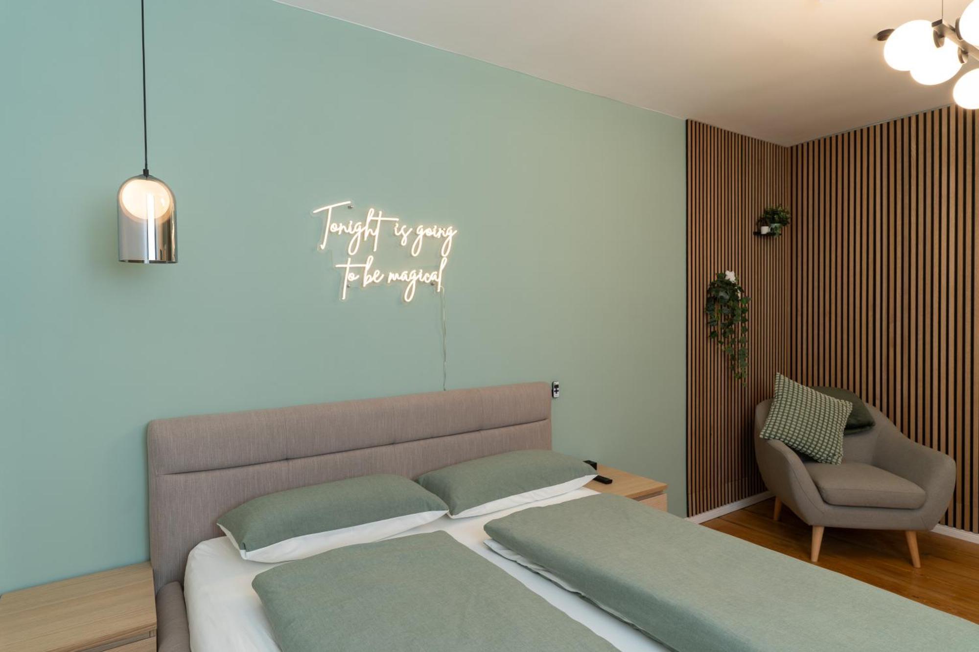 Zentral Gelegene Design-Apartments In Kreuzberg, Direkt Im Bergmannkiez Berlim Exterior foto